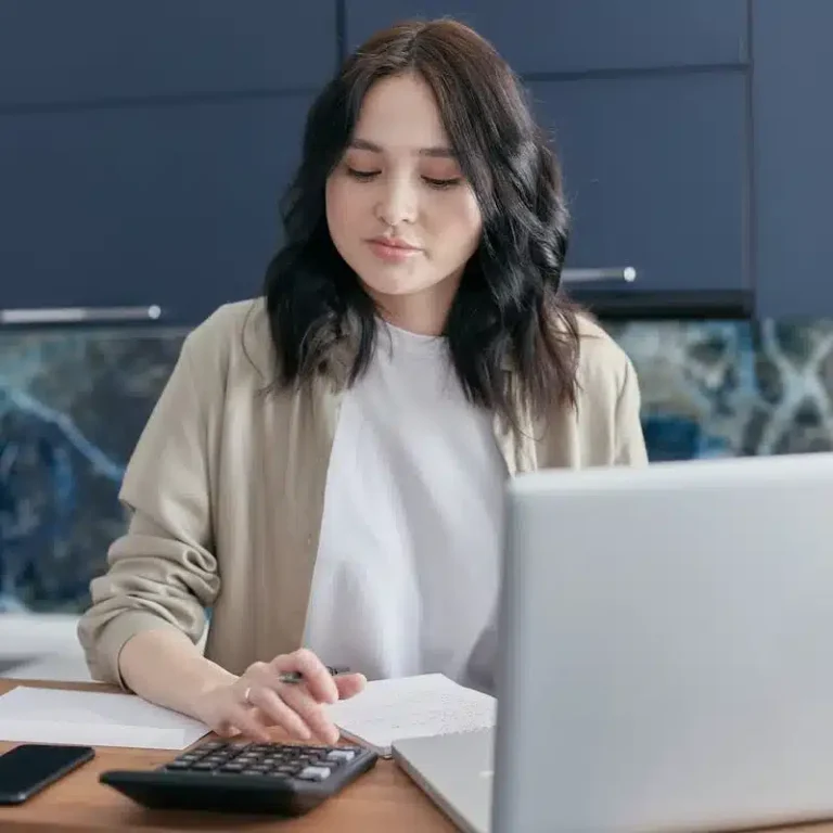 La prima vacacional exenta y la prima vacacional gravada son dos conceptos que debes tener muy claros para no caer en anomalías con los pagos.