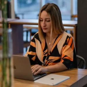 La gestión del capital humano ha estado evolucionando gracias a la digitalización y los avances tecnológicos que estás a punto de conocer.