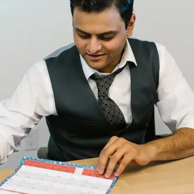 Descubre qué esperar de la reforma sobre la reducción de jornada laboral y cuál será su impacto para los colaboradores y empleadores.